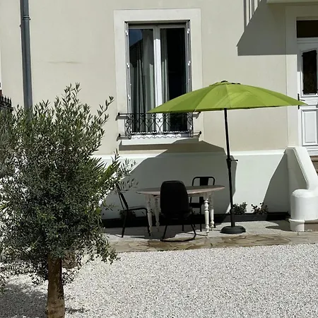 Appartement 2 Chambres Dans Une Belle Maison A Proximite De Paris Asnieres-sur-Seine Exterior photo