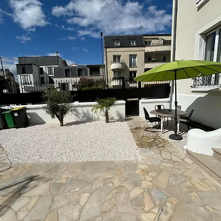 Appartement 2 Chambres Dans Une Belle Maison A Proximite De Paris Asnieres-sur-Seine Exterior photo